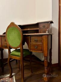 Scrivania legno antico