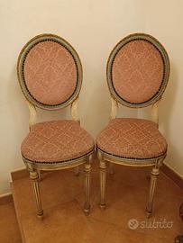 Coppia sedie stile Luigi XVI laccate – schienale a