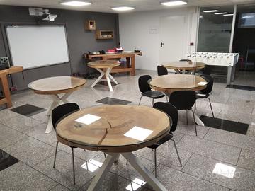 tavolo con piano in cedro e vetro gambe ferro