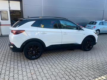opel grandland automatica del 2022