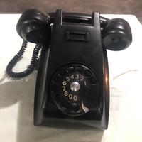 Telefon bachelite