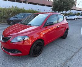 Lancia Ypsilon 1.0 FireFly 5 porte S&S Hybrid Ecoc