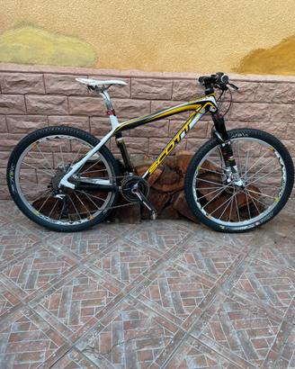 Scott scale 26 Full Carbon