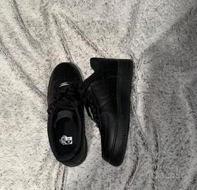 Nike Air Force 1 Low Nere