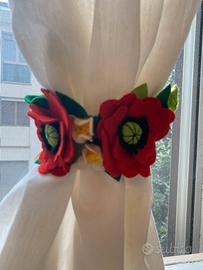 Fermatende realizzate a mano in feltro