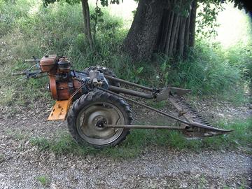 Motofalciatrice Bertolini