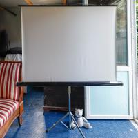 Schermo per proiezioni Ercaflex - Fatto in Italia