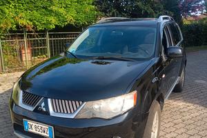  Fuoristrada Mitsubishi 