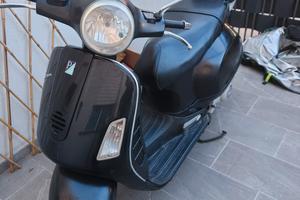 Vespa Gt 200 del 2005