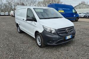 MERCEDES EVITO LONG ELETTRICO
