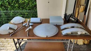 Lampade, Plafoniere ed Appliques 5 €/cad