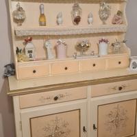 Credenza 