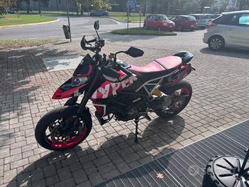 Ducati Hypermotard 950