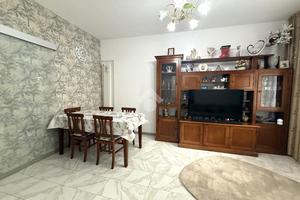 PORZIONE DI TRIFAMILIARE A TOMBOLO