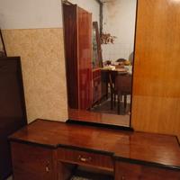 Toilette peteneuse anni 30