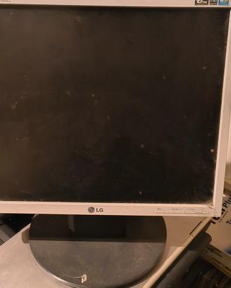 Monitor Lg flatron 17 pollici 1750sq