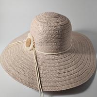 cappello in paglia