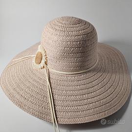 cappello in paglia