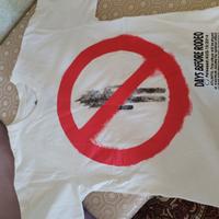 t-shirt travis