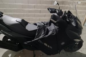 Suzuki Burgman 400 AN - 2018