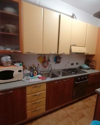 Cucina lineare completa