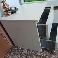 Comodino/Cassettiera a 3 cassetti