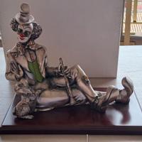 Clown con il suo cane - Scultura Argento Laminato