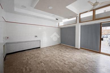 NEGOZIO A CASTELFRANCO VENETO