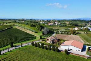 RUSTICO A CAVAION VERONESE