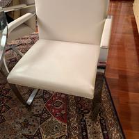 Knoll sedie con braccioli acciaio e pelle bianca