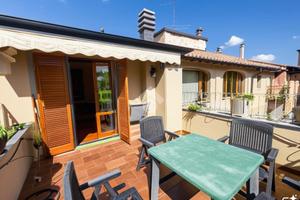 4 LOCALI A TORTONA