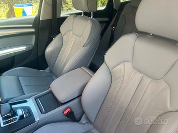 AUDI SQ5 SPORTBACK quattro