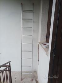 Scala alluminio singola  a nove  scalini