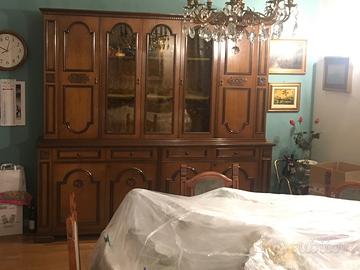 Sala pranzo mobile e tavolo allungabile