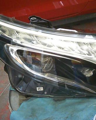 Proiettore Xenon anteriore destro Mercedes classe