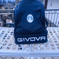 giova zainetto