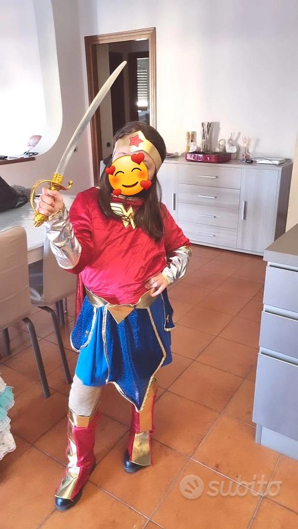 Vestito carnevale wonder woman - Abbigliamento e Accessori In vendita a  Napoli