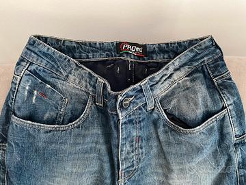 Jeans per moto con protezioni estraibili