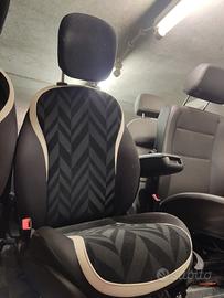 Sedile anteriore dx LANCIA YPSILON del 2017