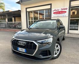 AUDI Q3 35 TDI S tronic Business