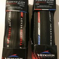 Vredestein Fortezza Tubeless Ready 700x25, coppia