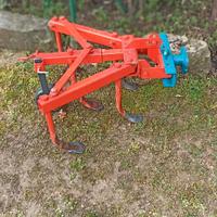 ESTIRPATORI PER UNA ORTICOPLTURA BIOLOGICA