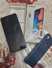 Samsung Galaxy A20e white