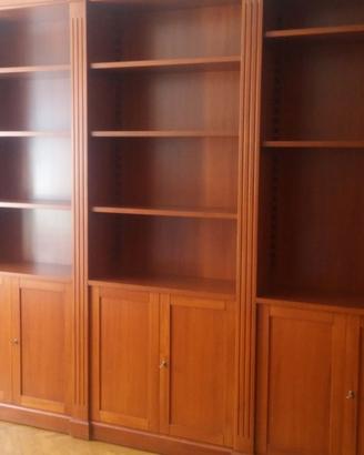 libreria in stile 8 ante lucidata con vani giorno