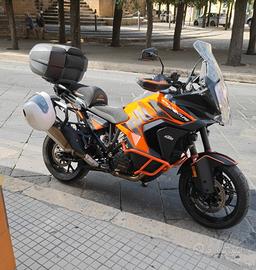 KTM 1290 Super Adventure 