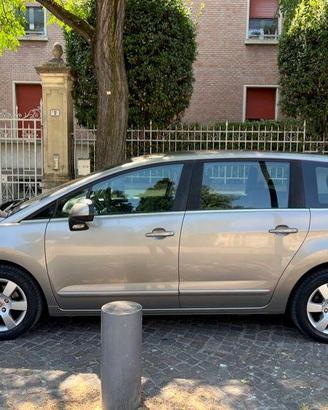 Peugeot 5008 1.6 VTi 120 CV Tecno, benzina Euro 5A