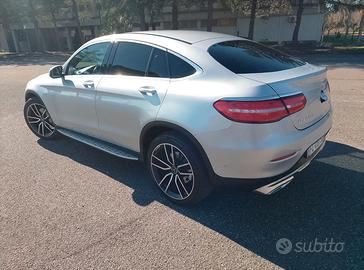 Mercedes gli 220