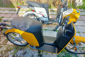 Scooter elettrico askoll