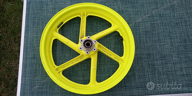 Cerchio anteriore originale per Honda CBR 900 RR