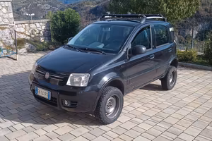 FIAT Panda 1.3 MJT 16V DPF 4x4 Climbing